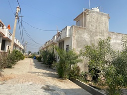 Plot For Sale, Near Purvanchal Expressway